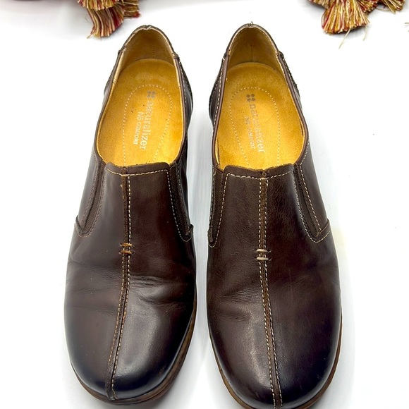 Naturalizer leather N5 Comfort size 9M brown color. - Picture 1 of 8